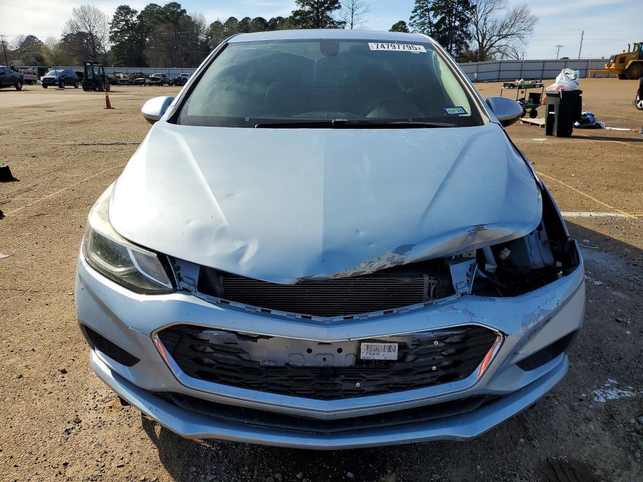 2017 CHEVROLET CRUZE