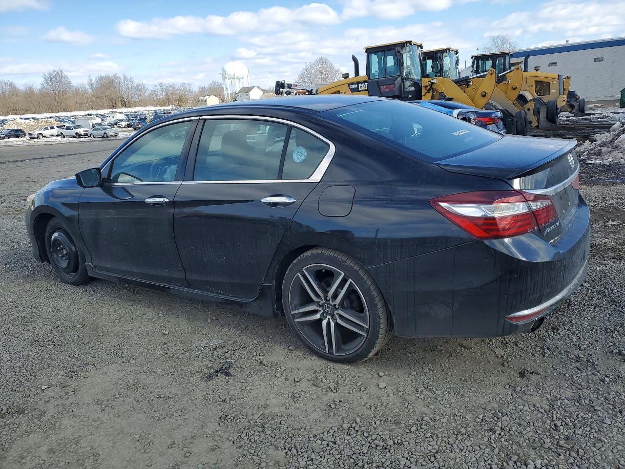 2016 HONDA ACCORD