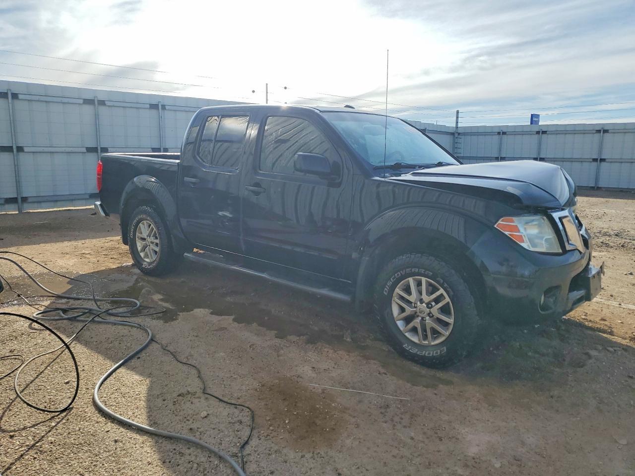 2016 NISSAN Frontier