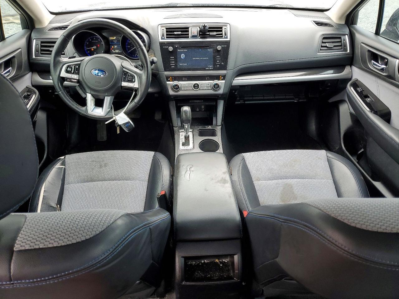 2017 SUBARU Legacy