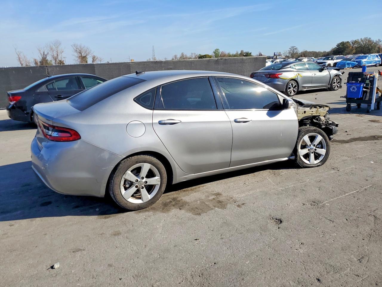 2015 DODGE Dart