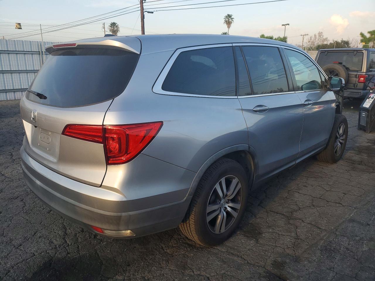 2016 HONDA PILOT