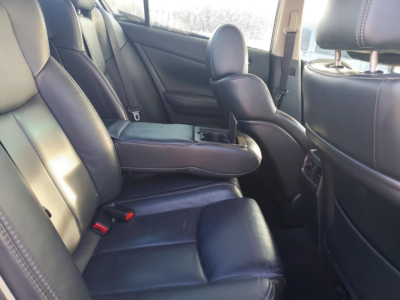 2014 NISSAN Maxima