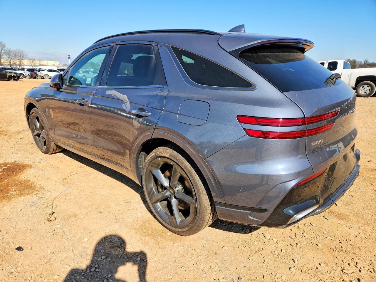 2026 GENESIS GV70