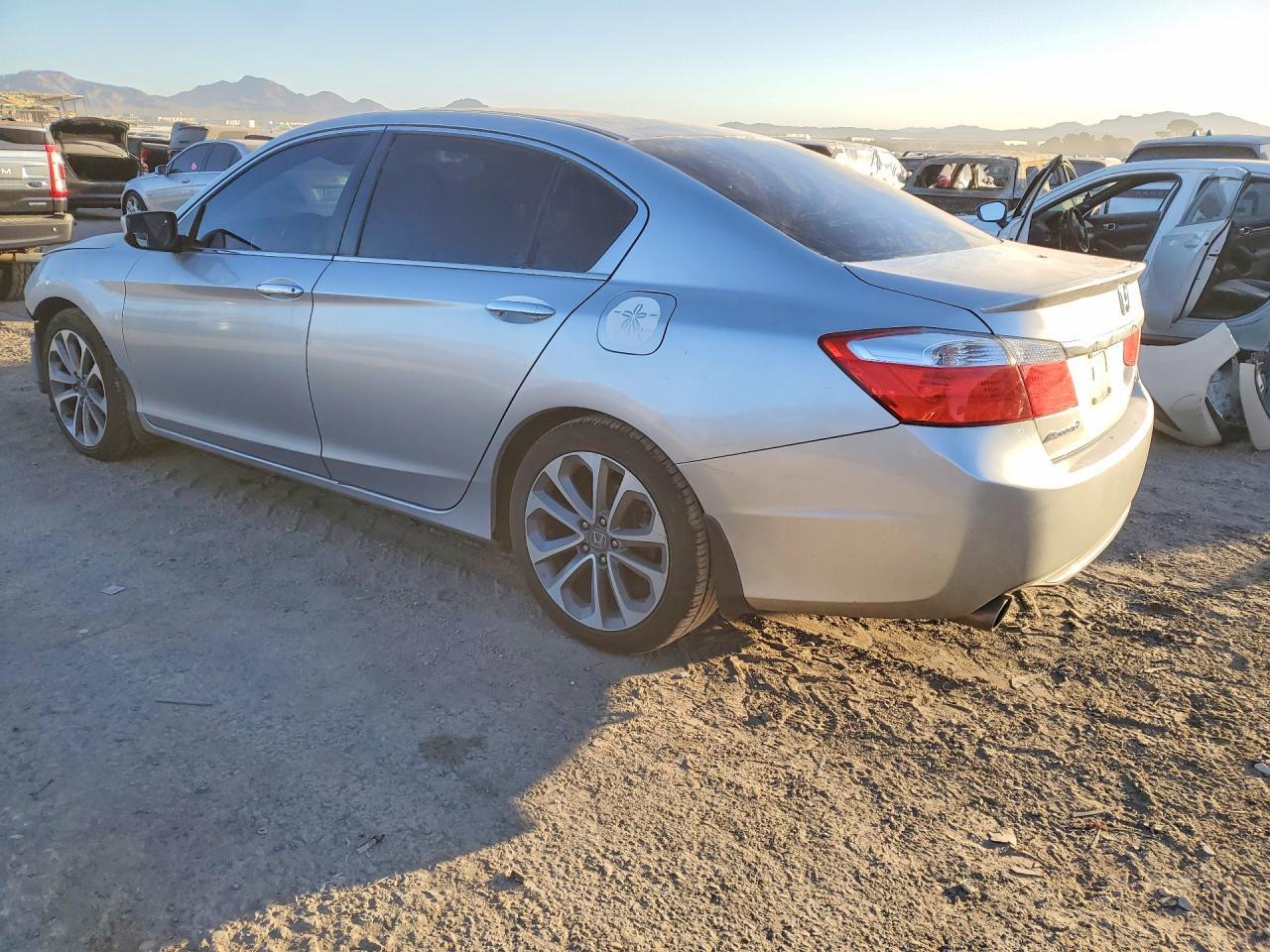 2014 HONDA ACCORD