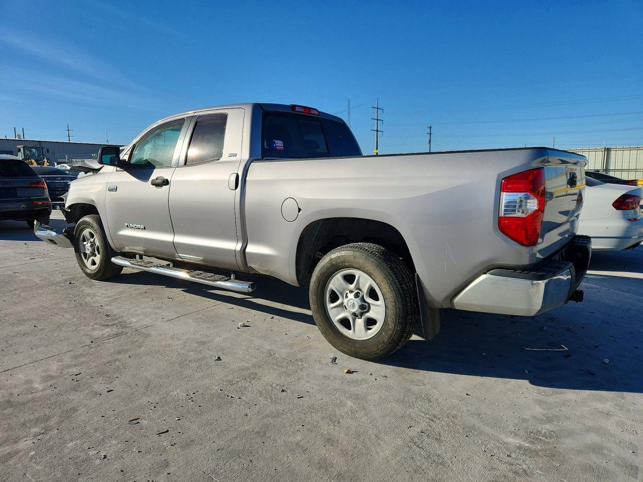 2016 TOYOTA TUNDRA