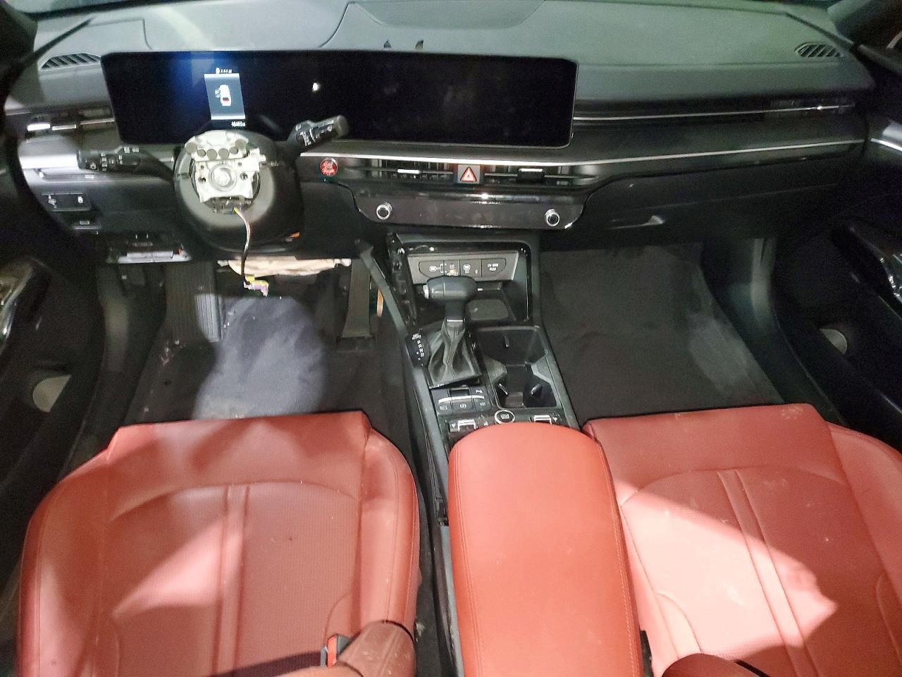 2025 KIA K5