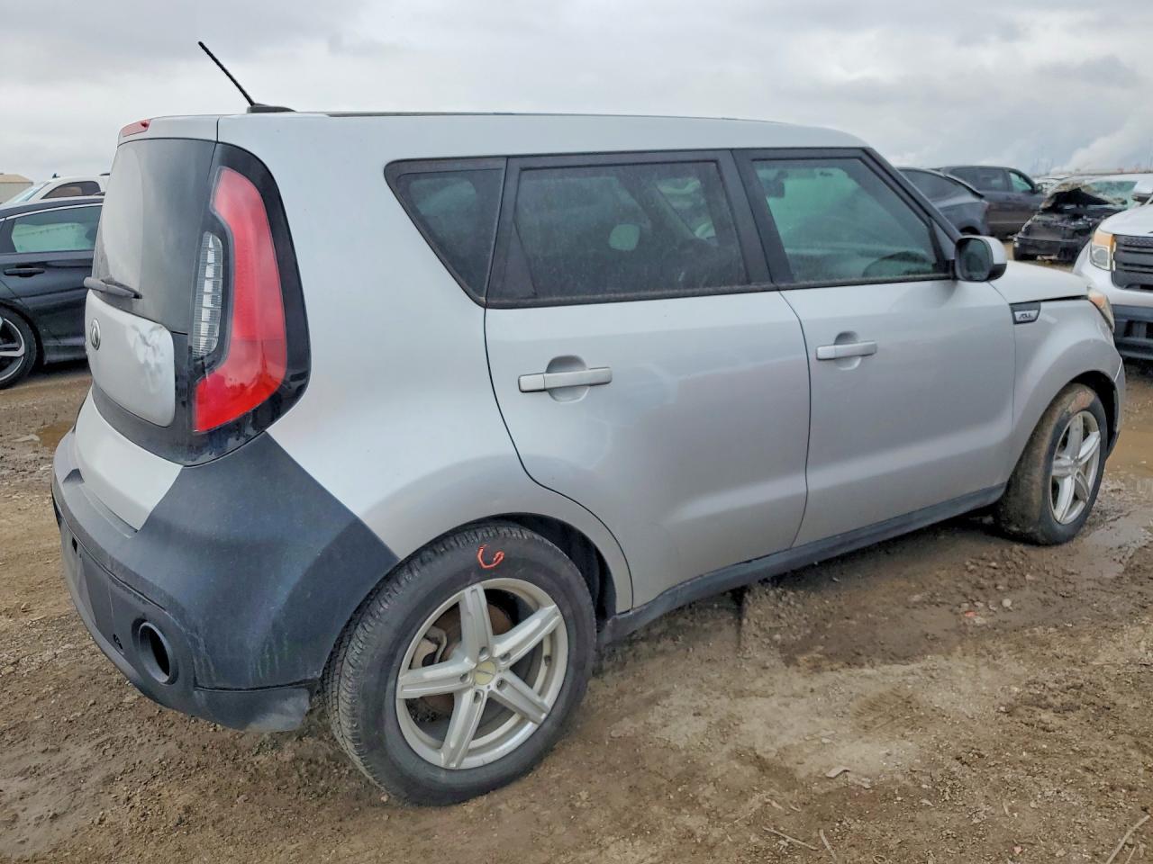 2017 KIA SOUL