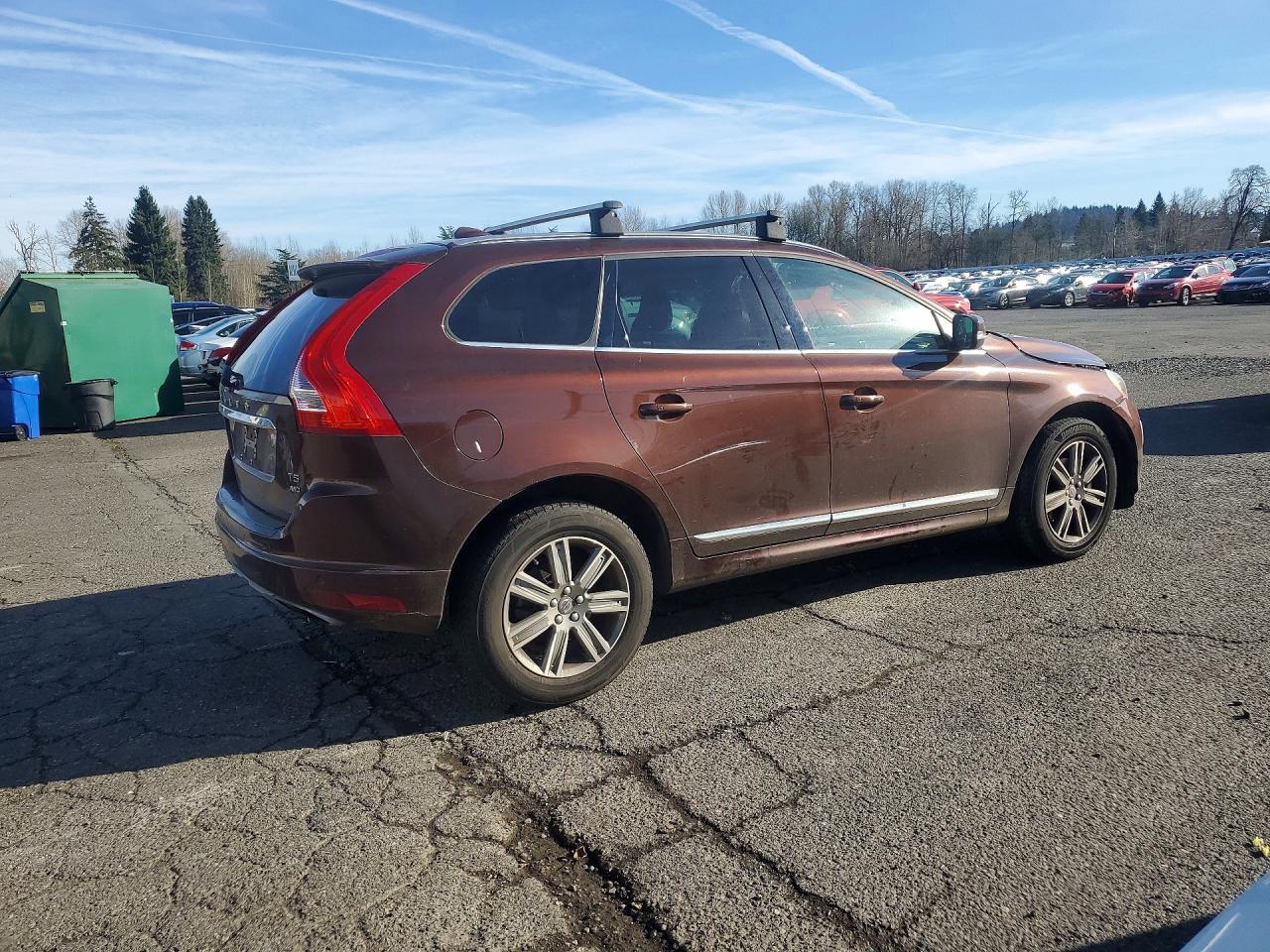 2017 VOLVO XC60