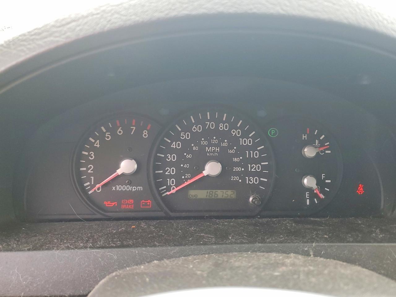 2004 KIA SORENTO