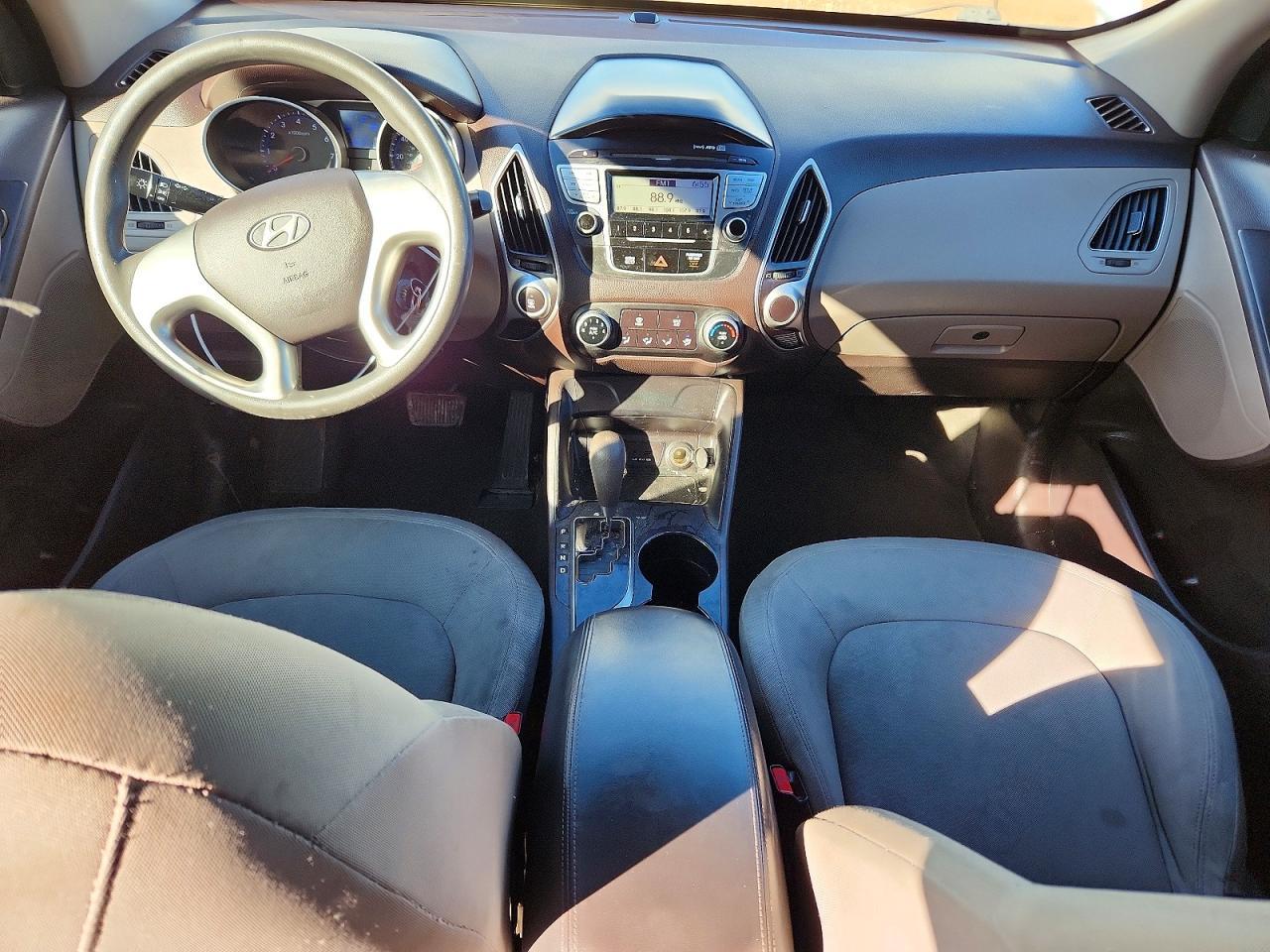 2012 HYUNDAI TUCSON
