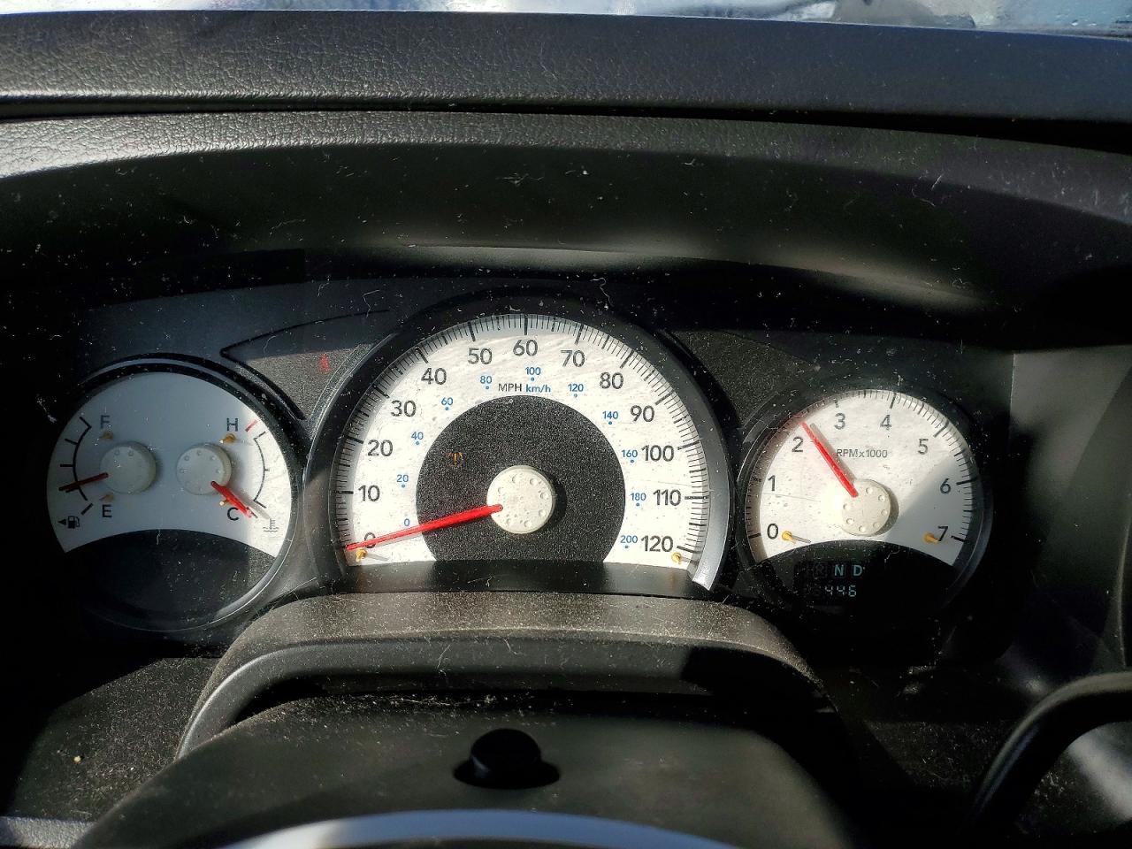 2010 DODGE Dakota