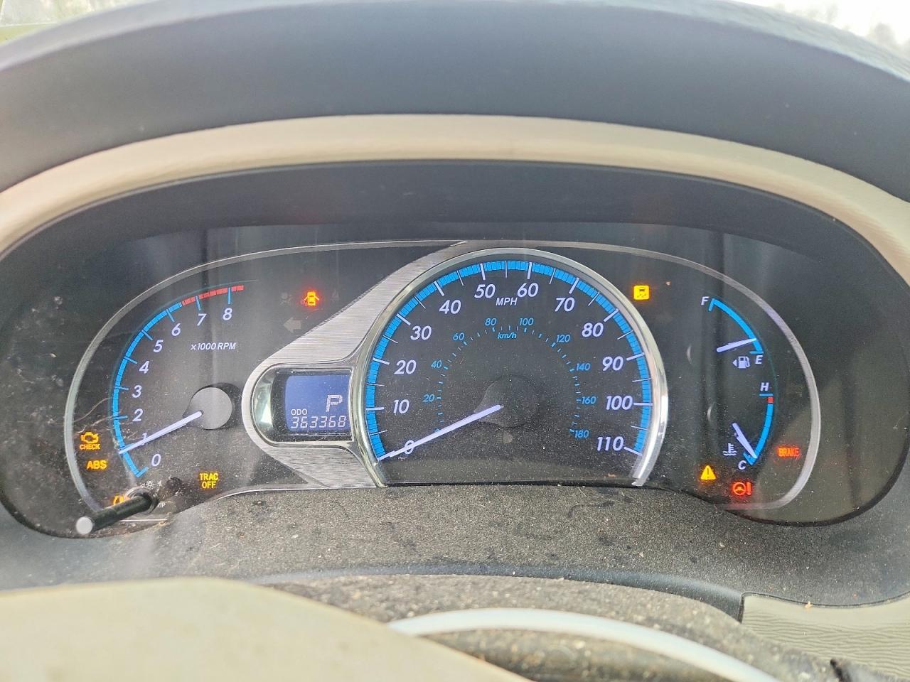 2014 TOYOTA SIENNA