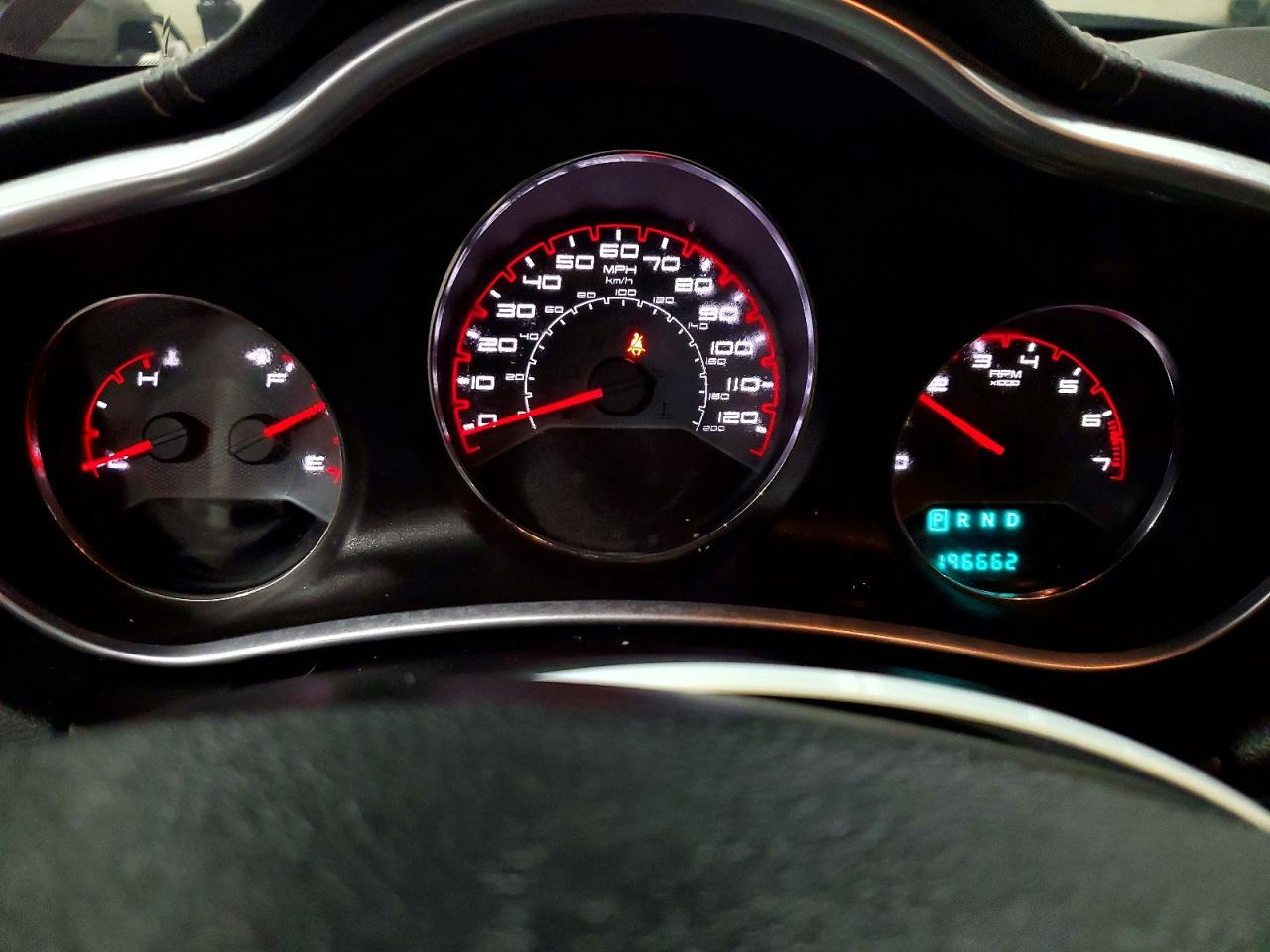 2013 DODGE Avenger