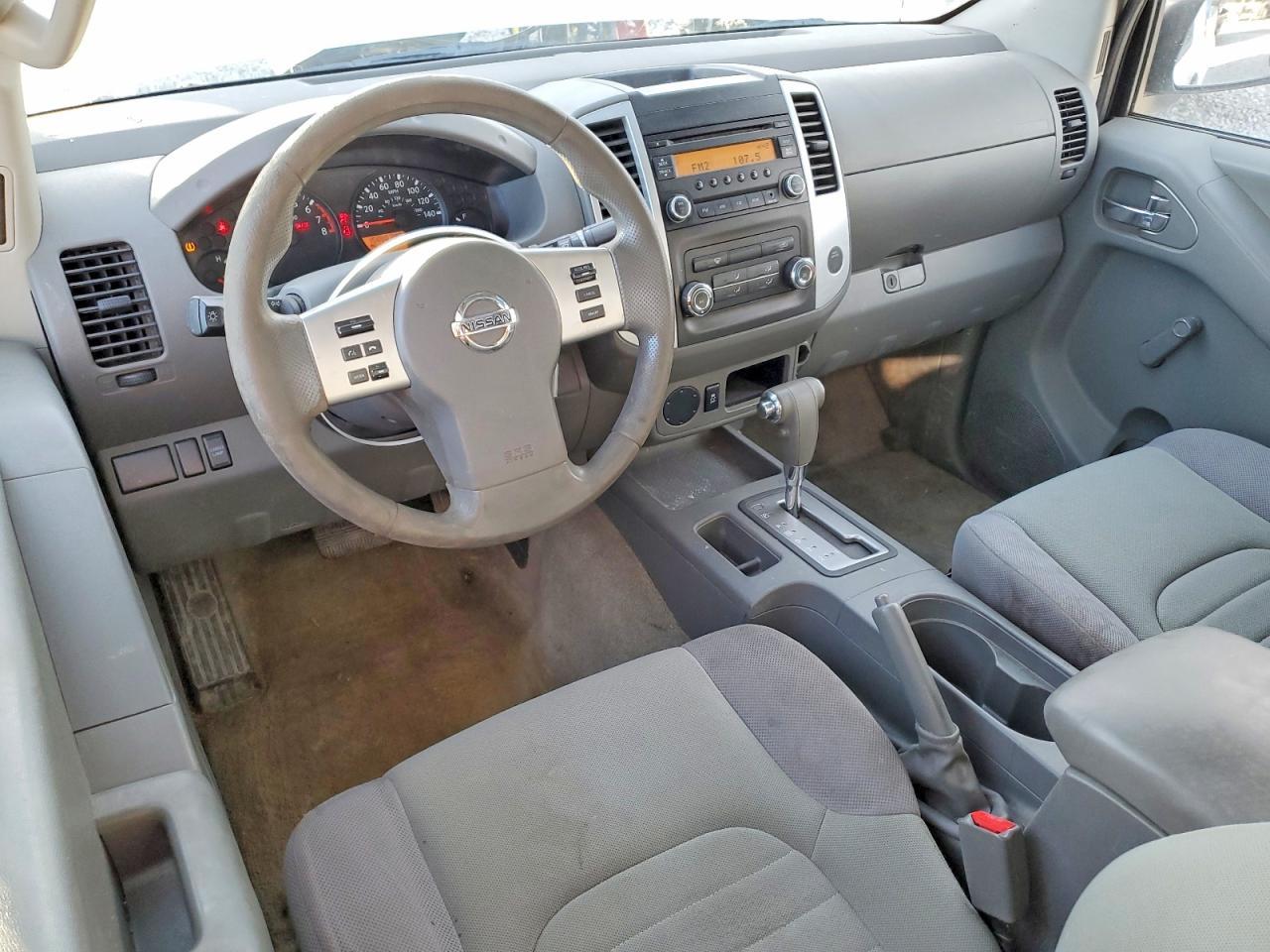 2014 NISSAN Frontier