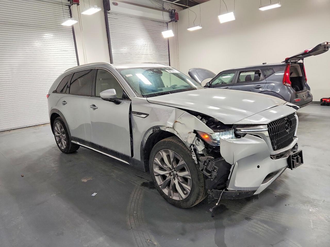 2025 MAZDA CX-90