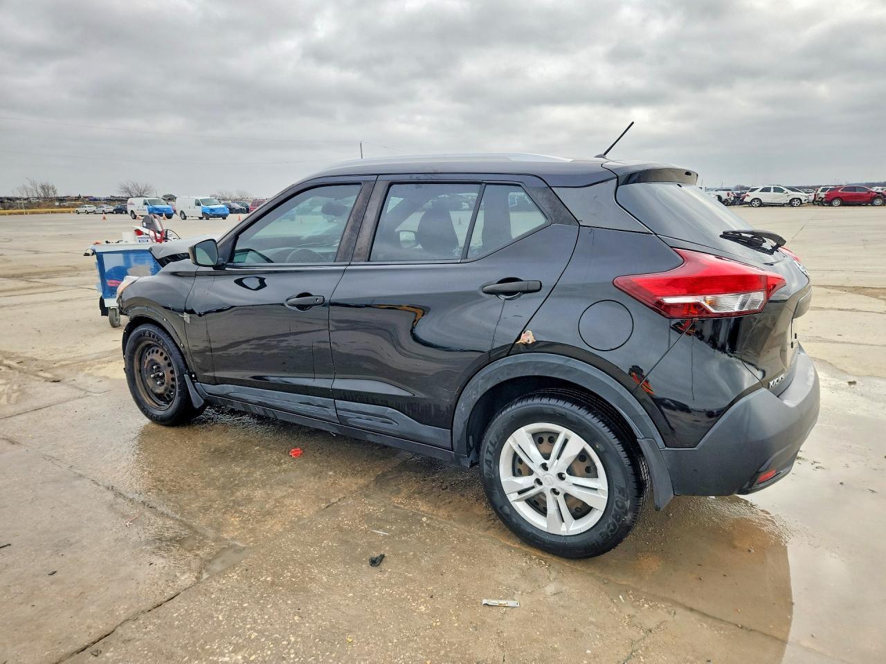 2019 NISSAN KICKS