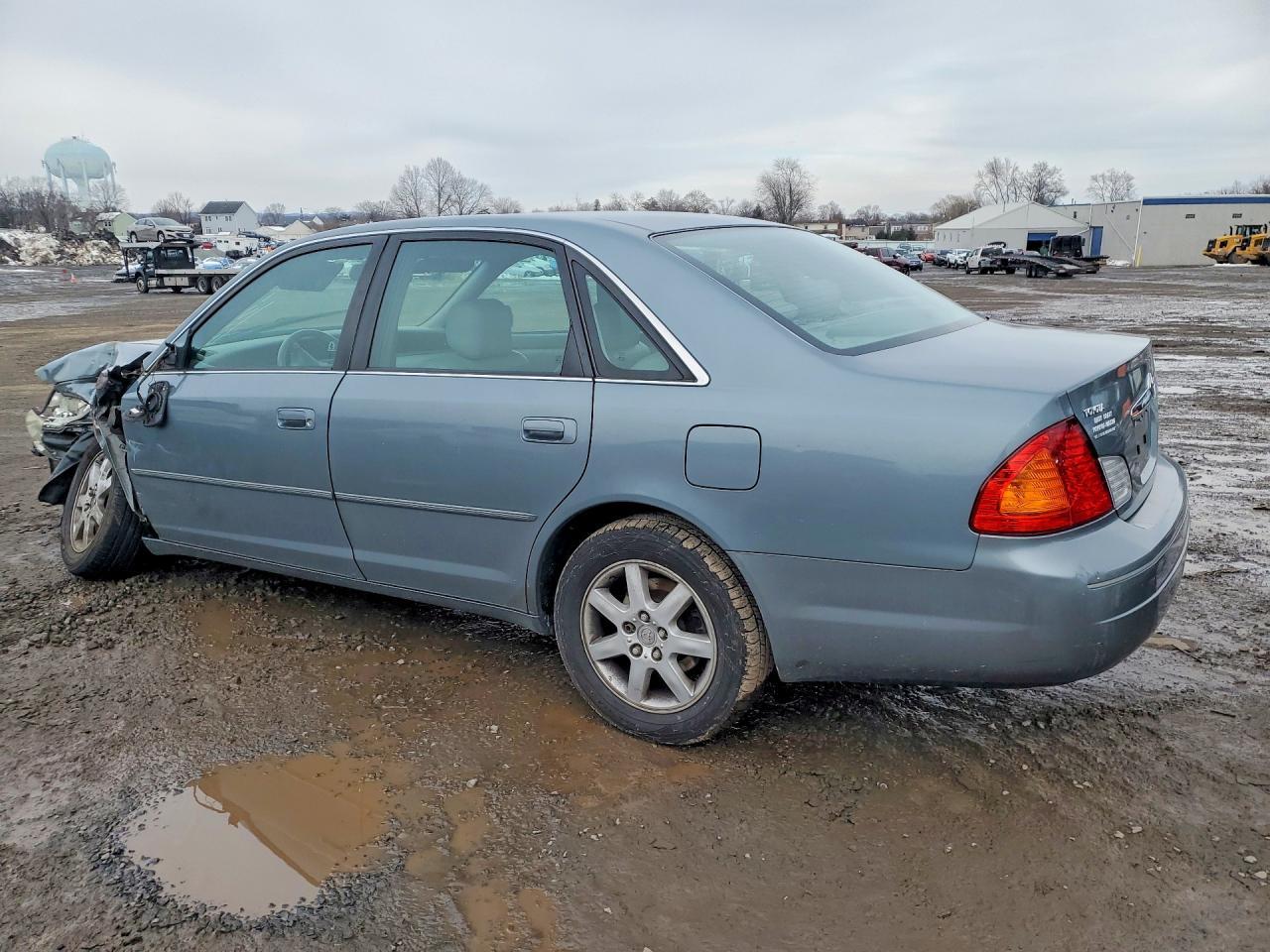 2001 TOYOTA Avalon