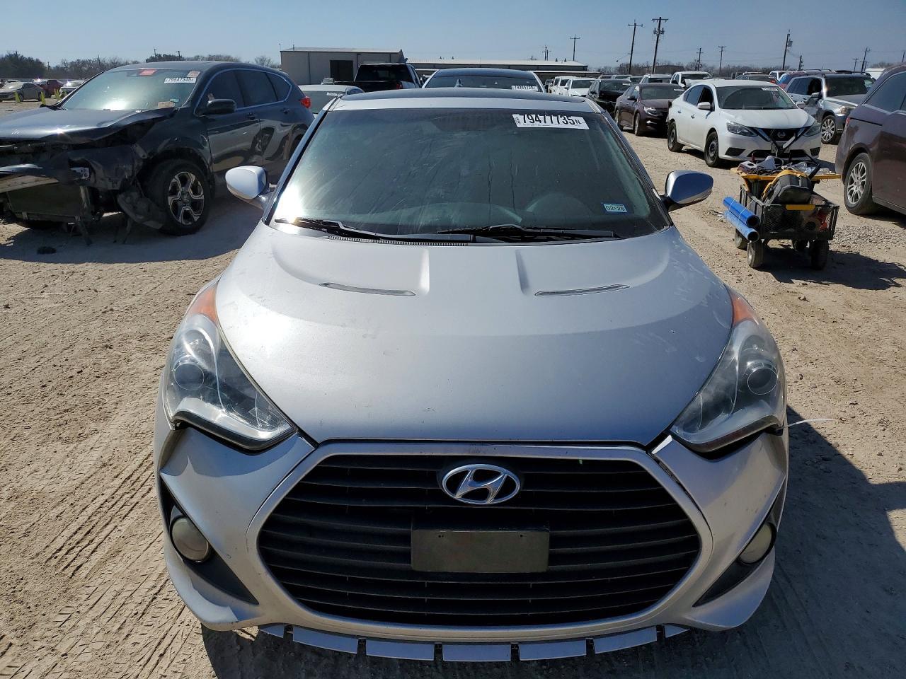 2013 HYUNDAI VELOSTER