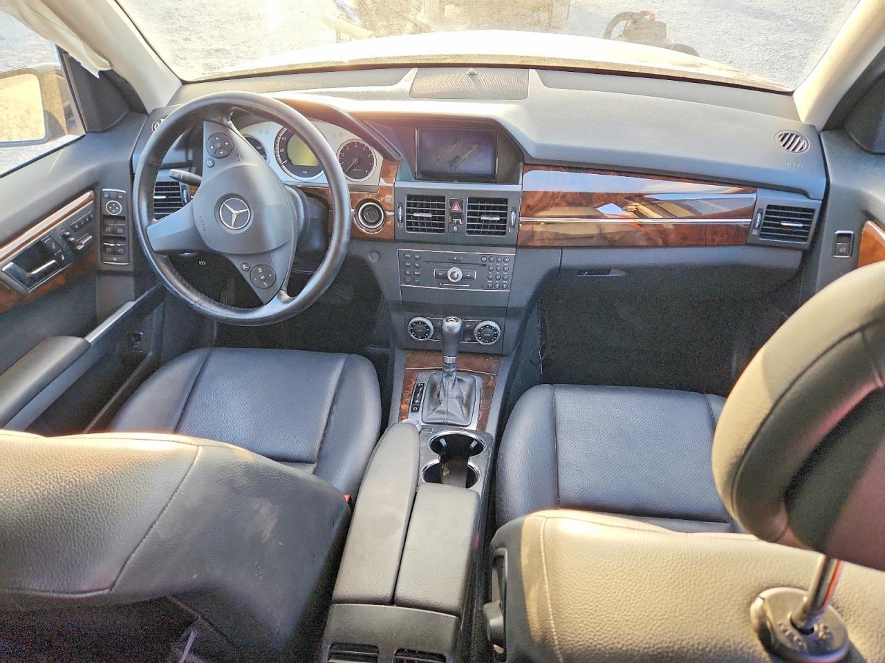 2011 MERCEDES-BENZ GLK-Class