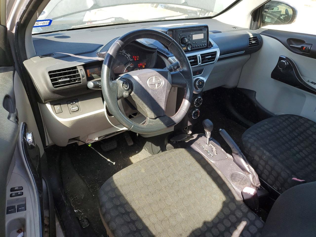 2013 TOYOTA SCION