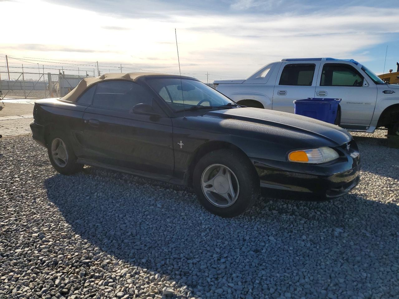 1996 FORD MUSTANG