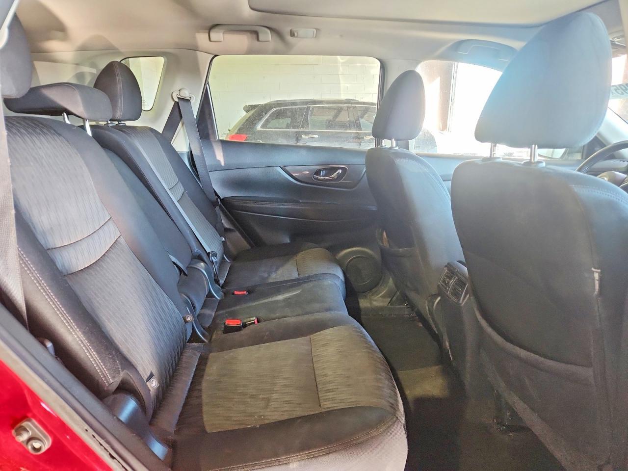 2017 NISSAN ROGUE