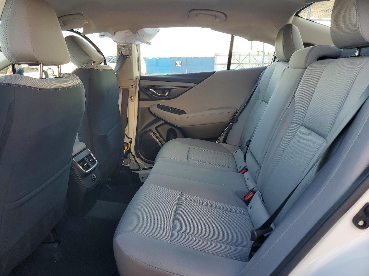 2025 SUBARU Legacy