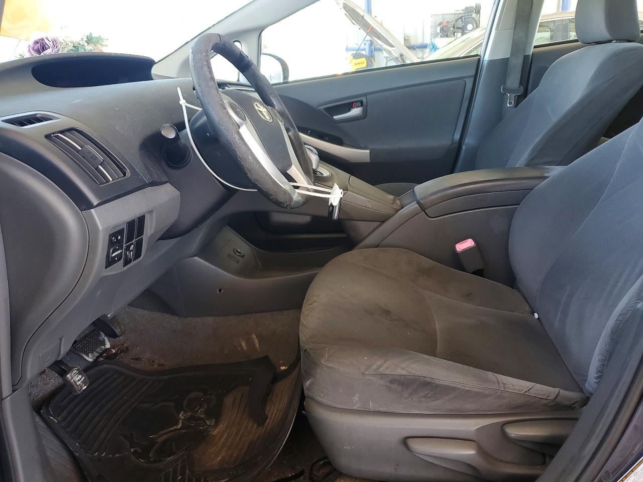 2010 TOYOTA PRIUS