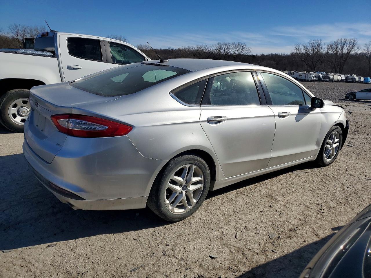 2016 FORD FUSION