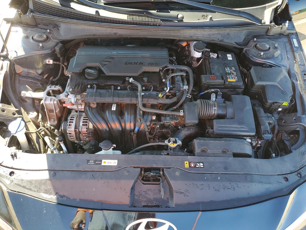 2024 HYUNDAI ELANTRA