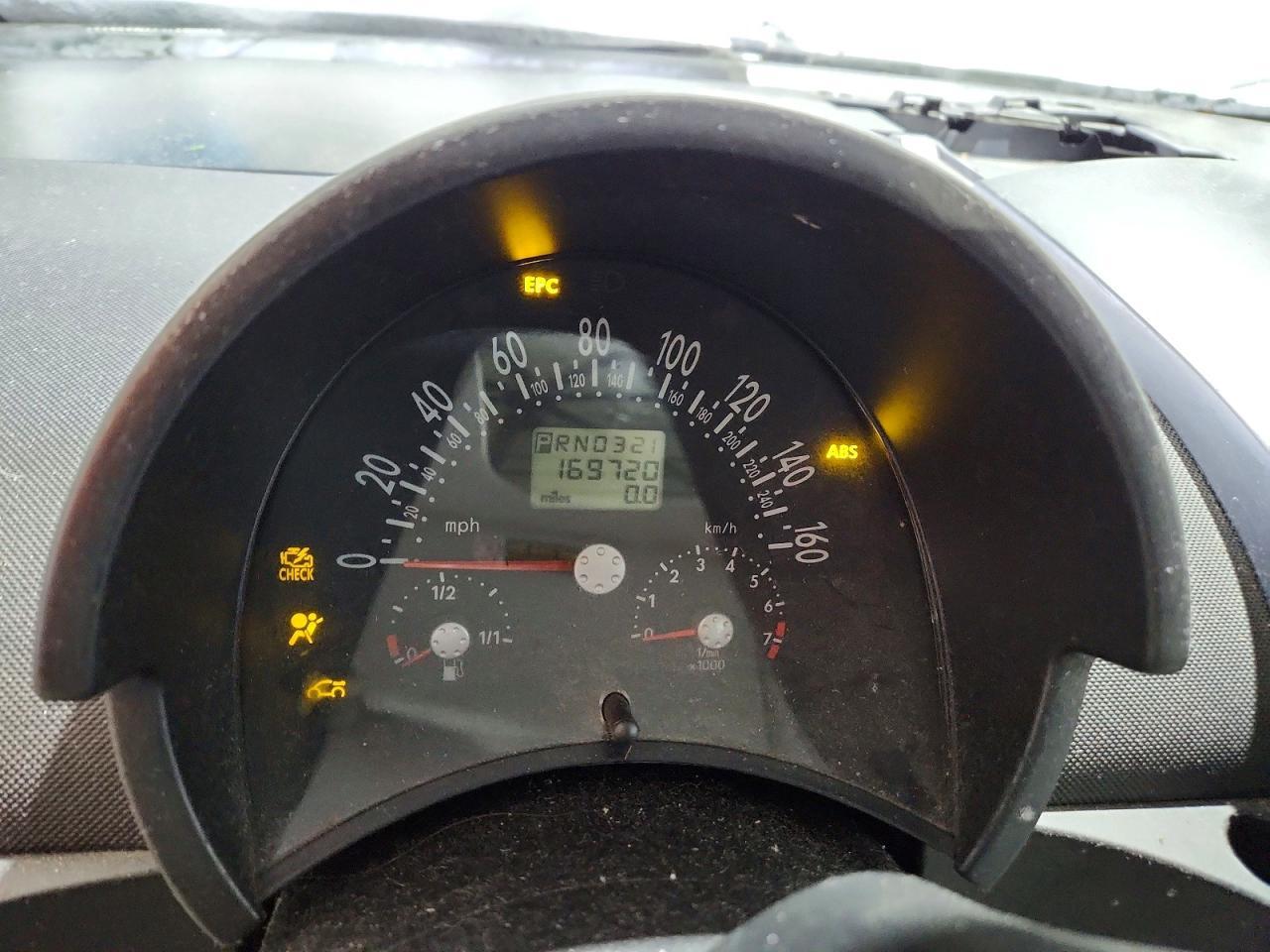2000 VOLKSWAGEN Beetle