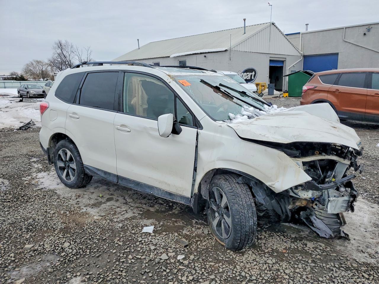 2017 SUBARU FORESTER