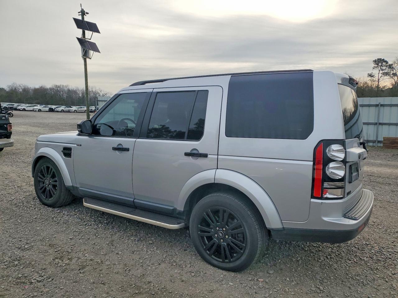 2016 LAND ROVER LR4
