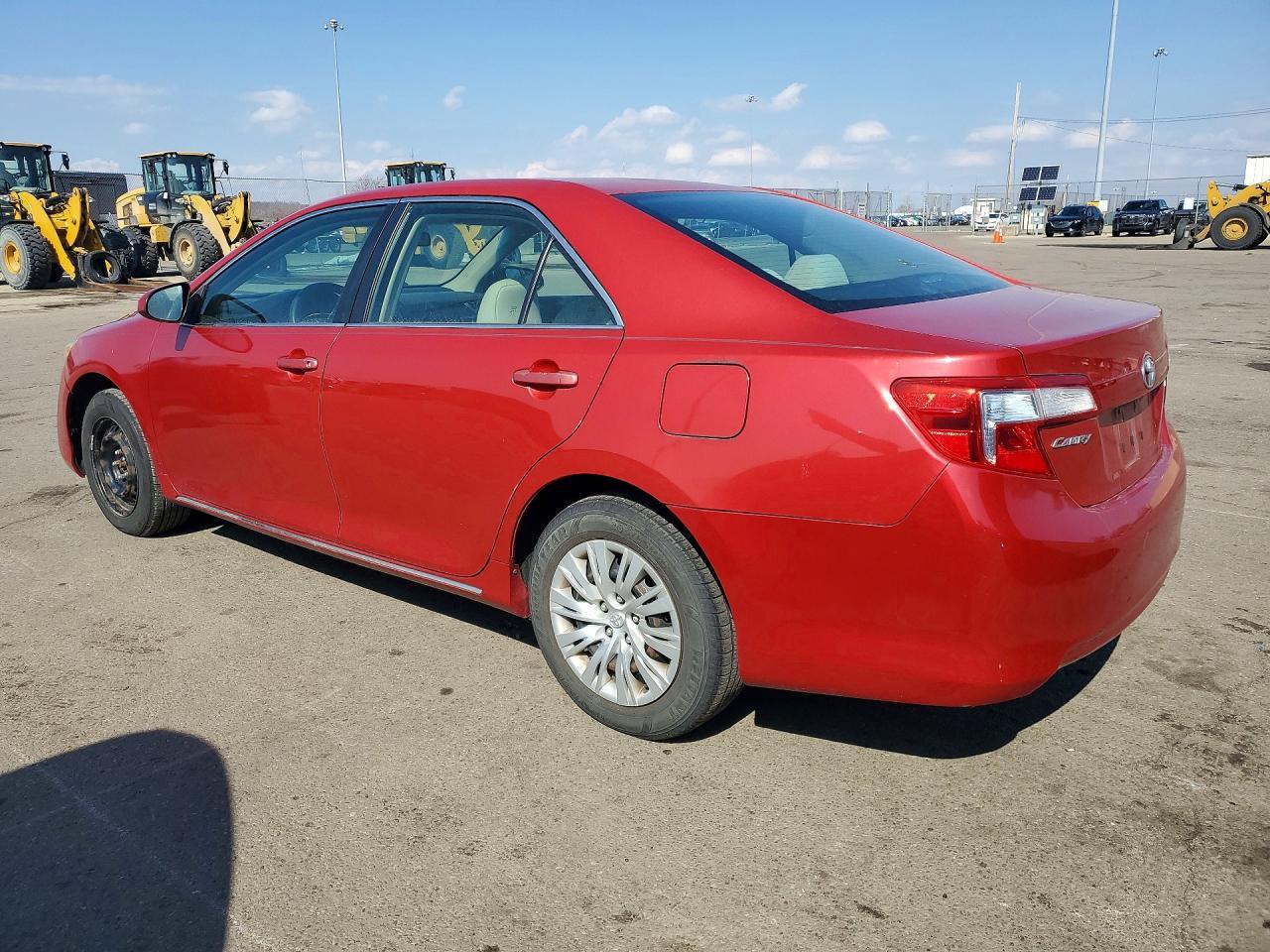2012 TOYOTA CAMRY