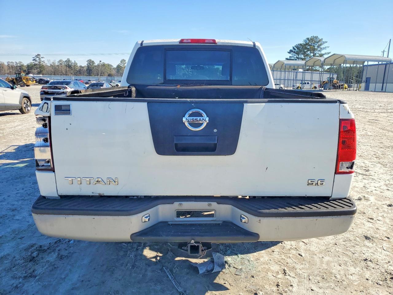 2006 NISSAN Titan