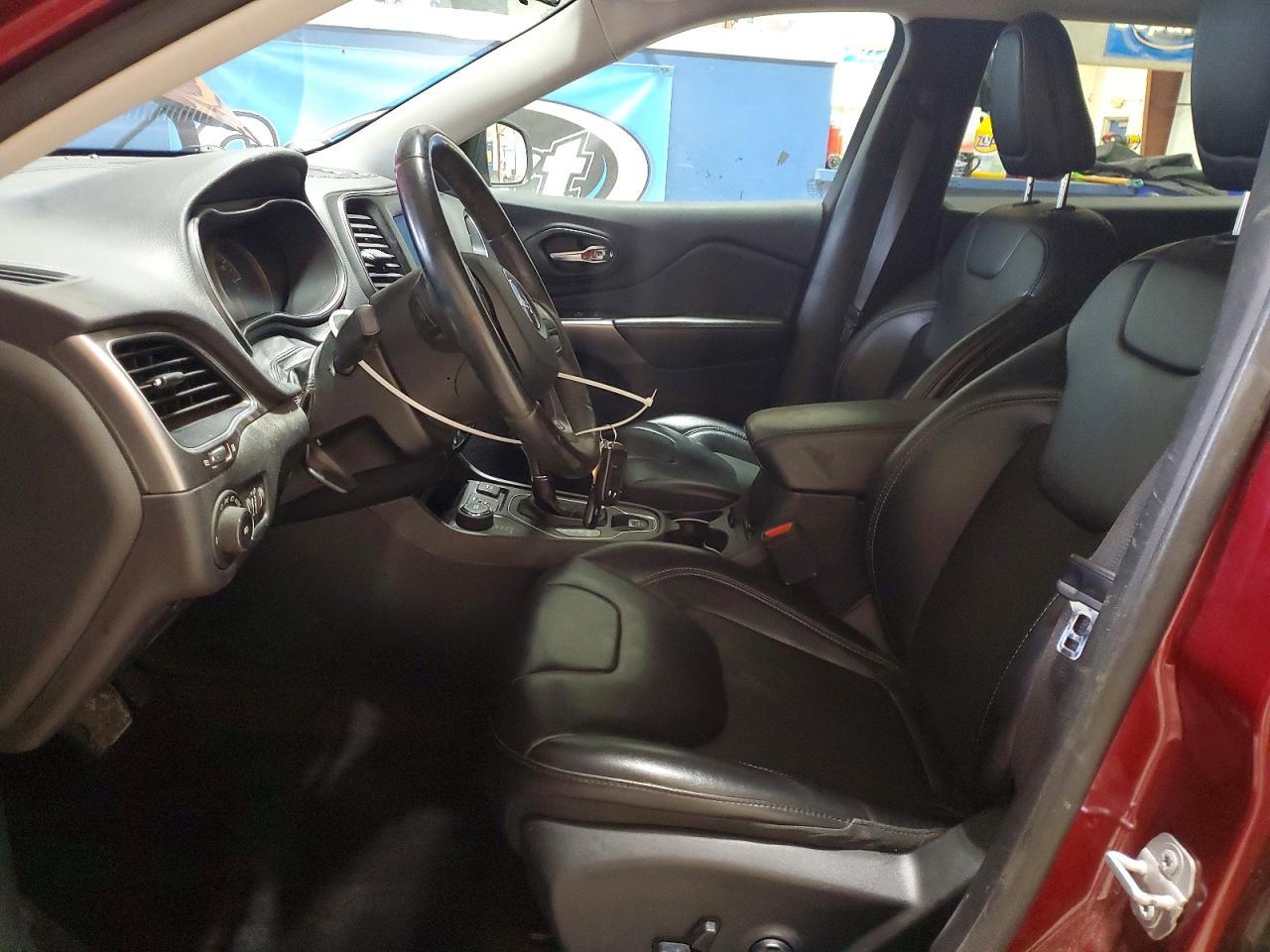 2019 JEEP CHEROKEE
