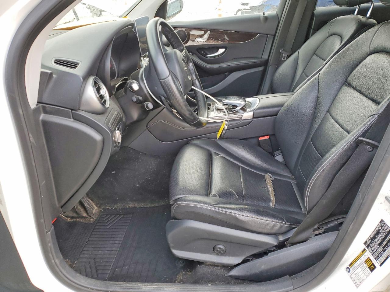 2016 MERCEDES-BENZ GLC-Class