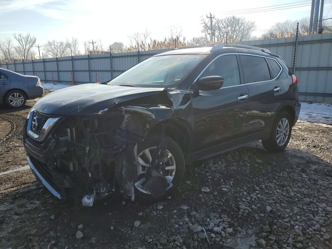 2017 NISSAN ROGUE