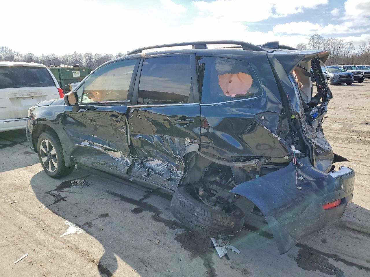 2018 SUBARU FORESTER