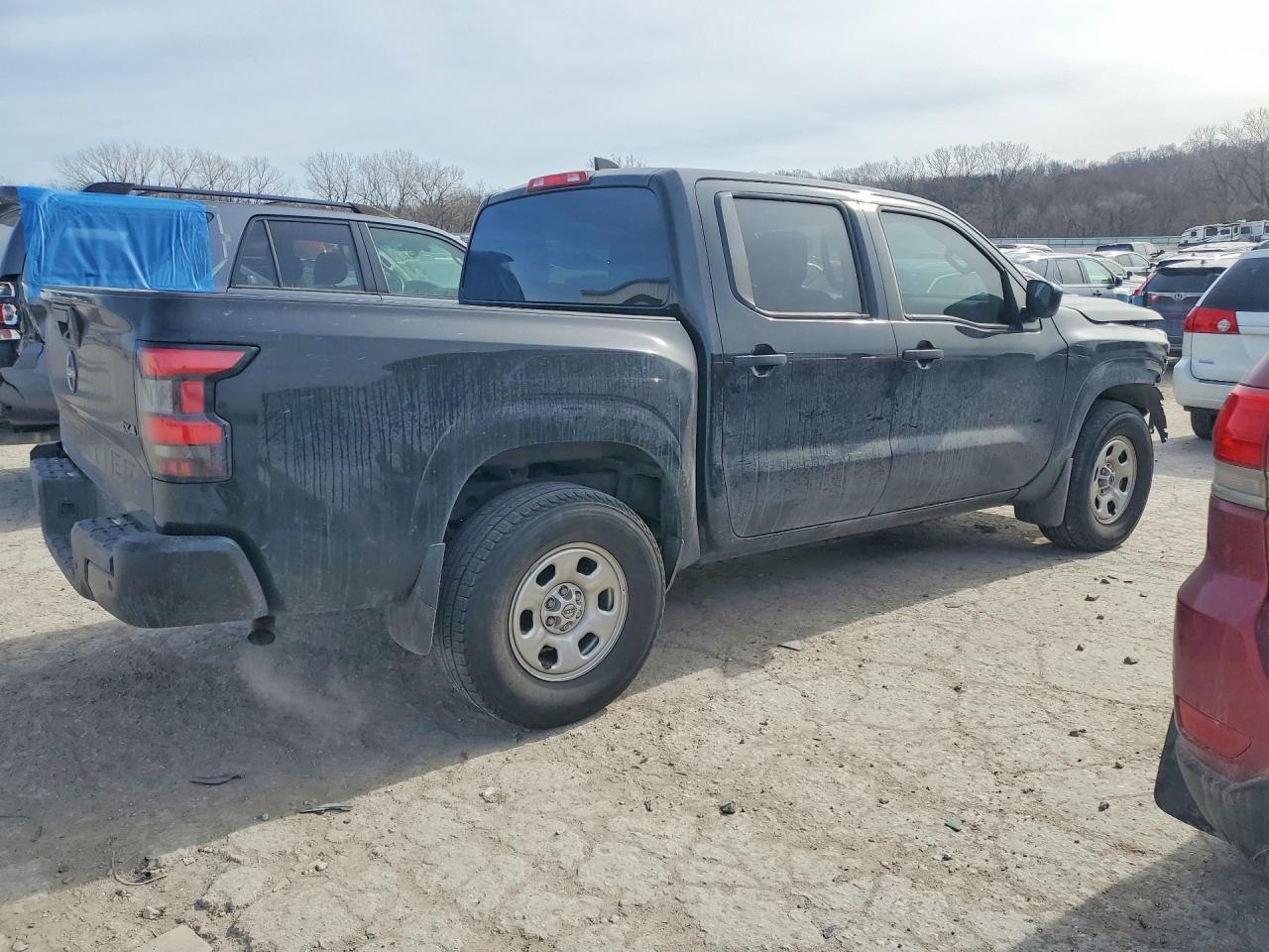 2022 NISSAN Frontier