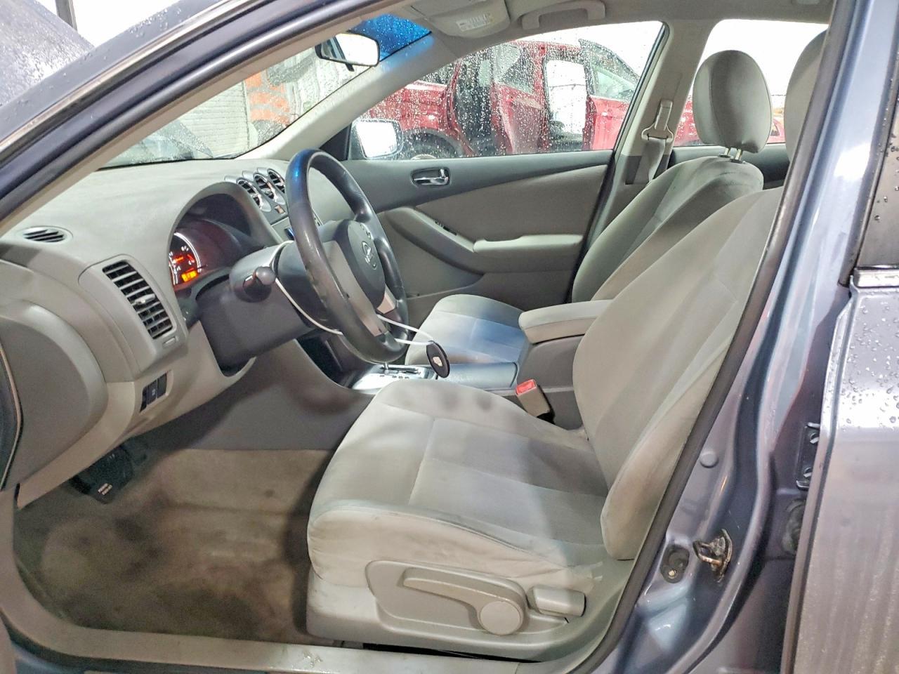 2010 NISSAN ALTIMA