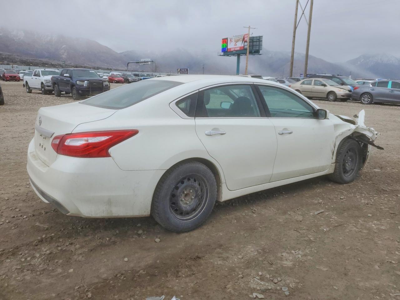 2016 NISSAN ALTIMA