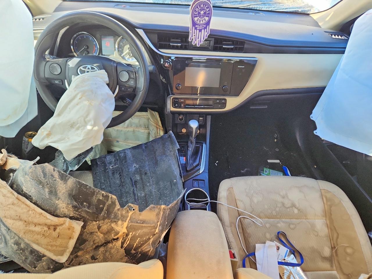 2017 TOYOTA COROLLA