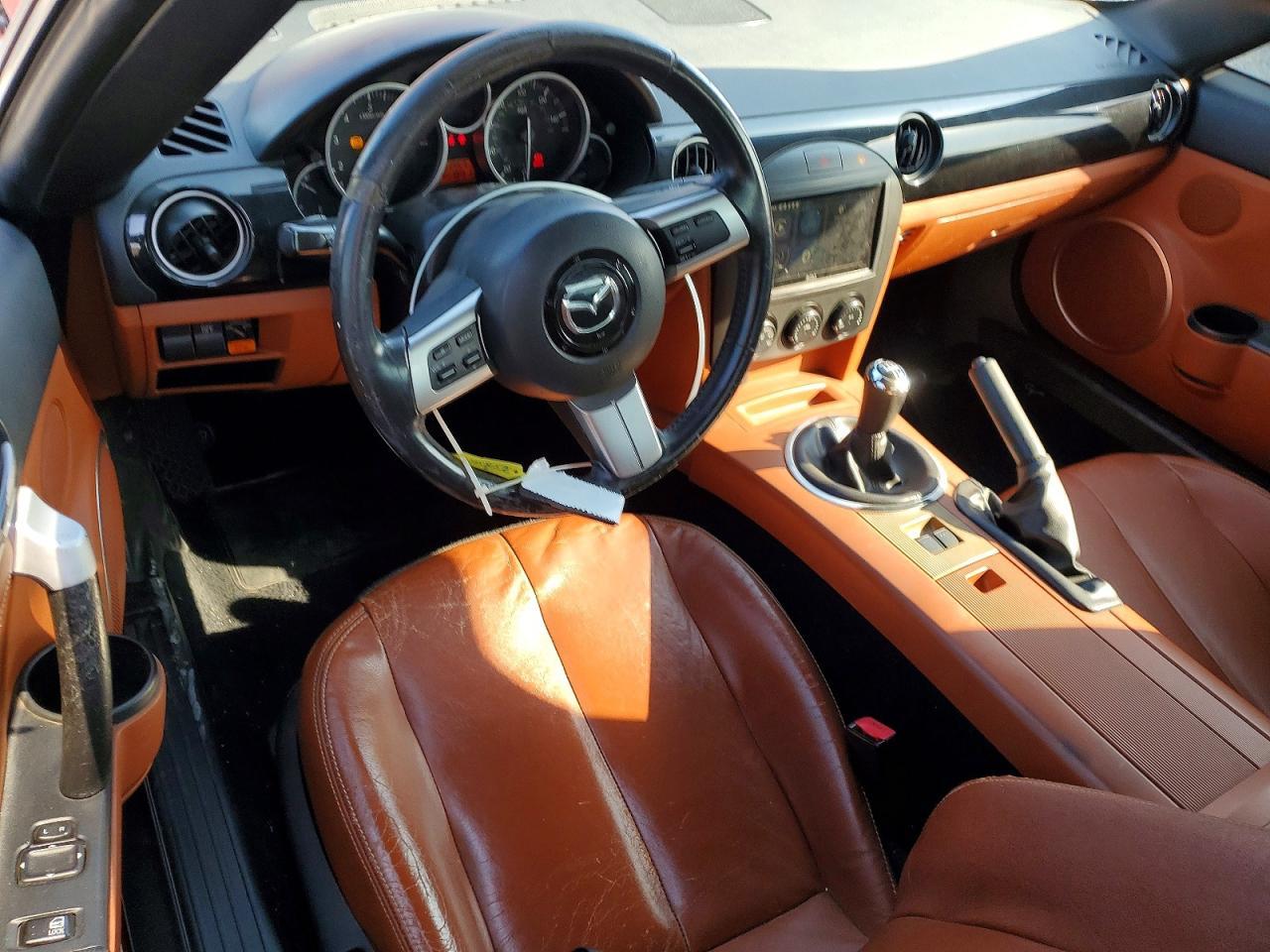 2006 MAZDA MX-5 Miata