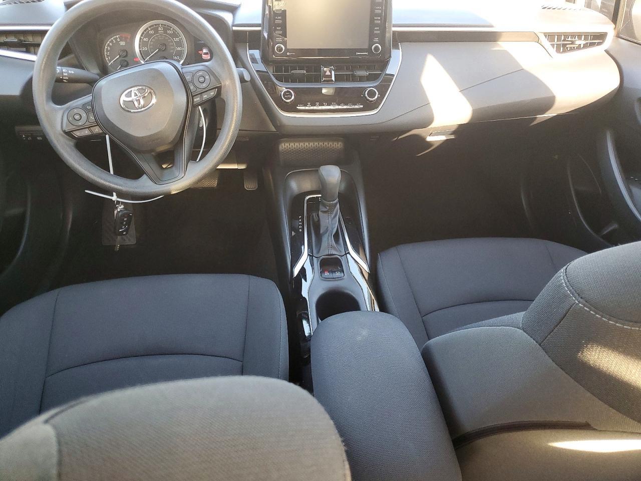2022 TOYOTA COROLLA