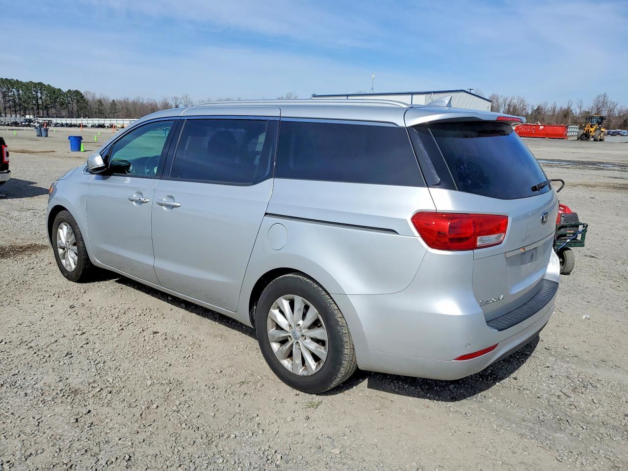 2017 KIA SEDONA