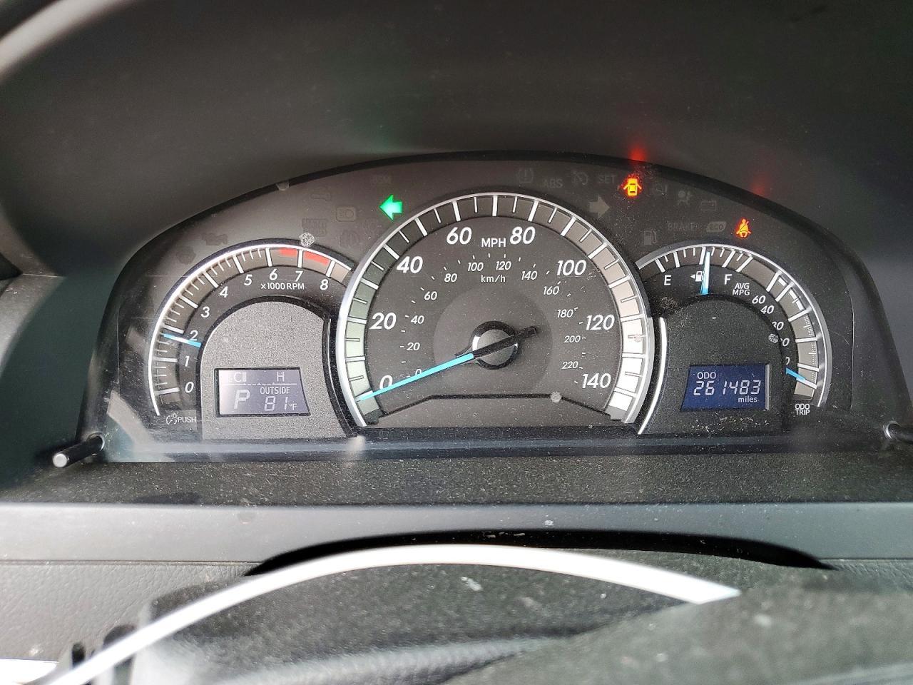 2014 TOYOTA CAMRY
