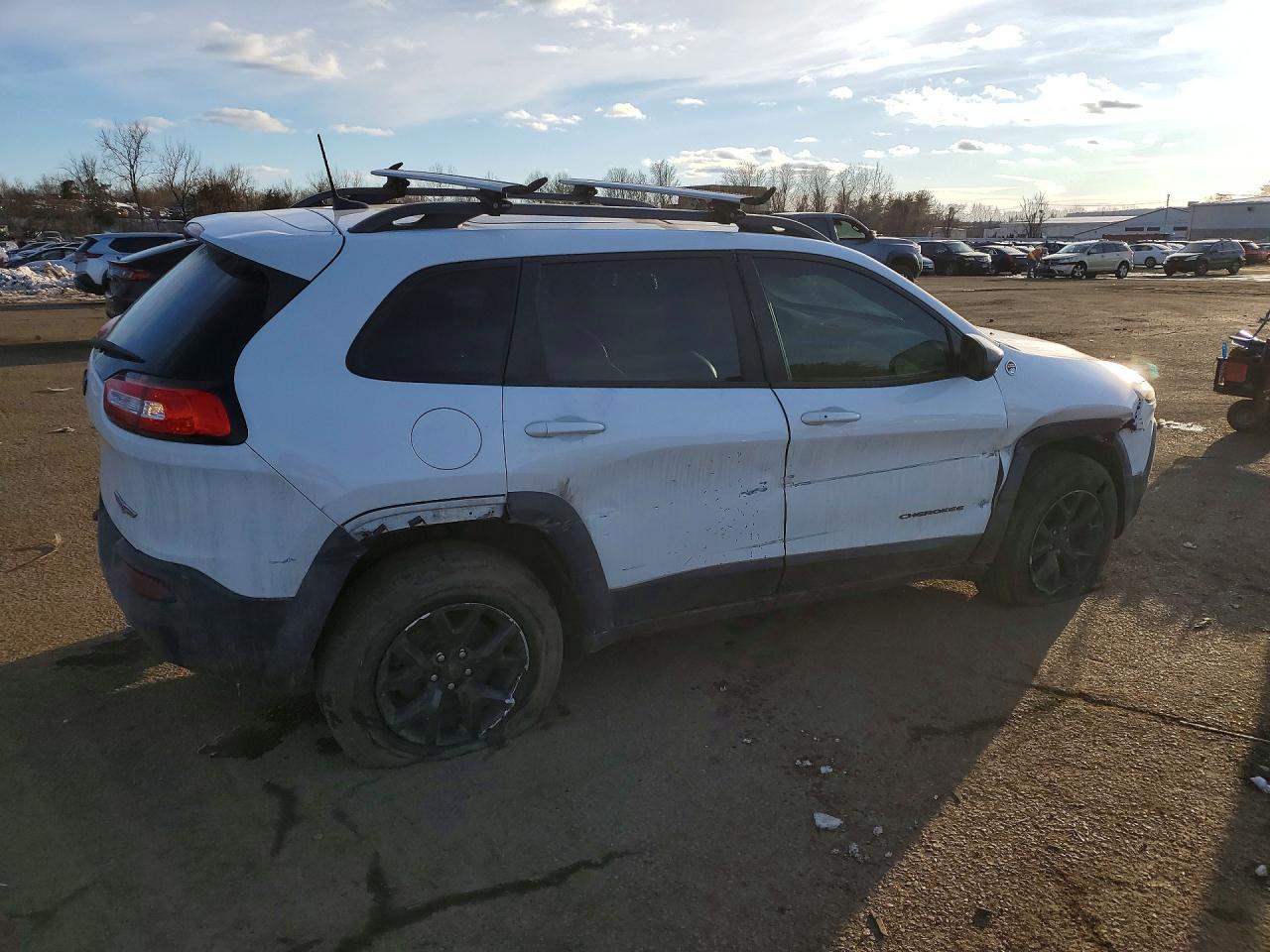 2016 JEEP CHEROKEE