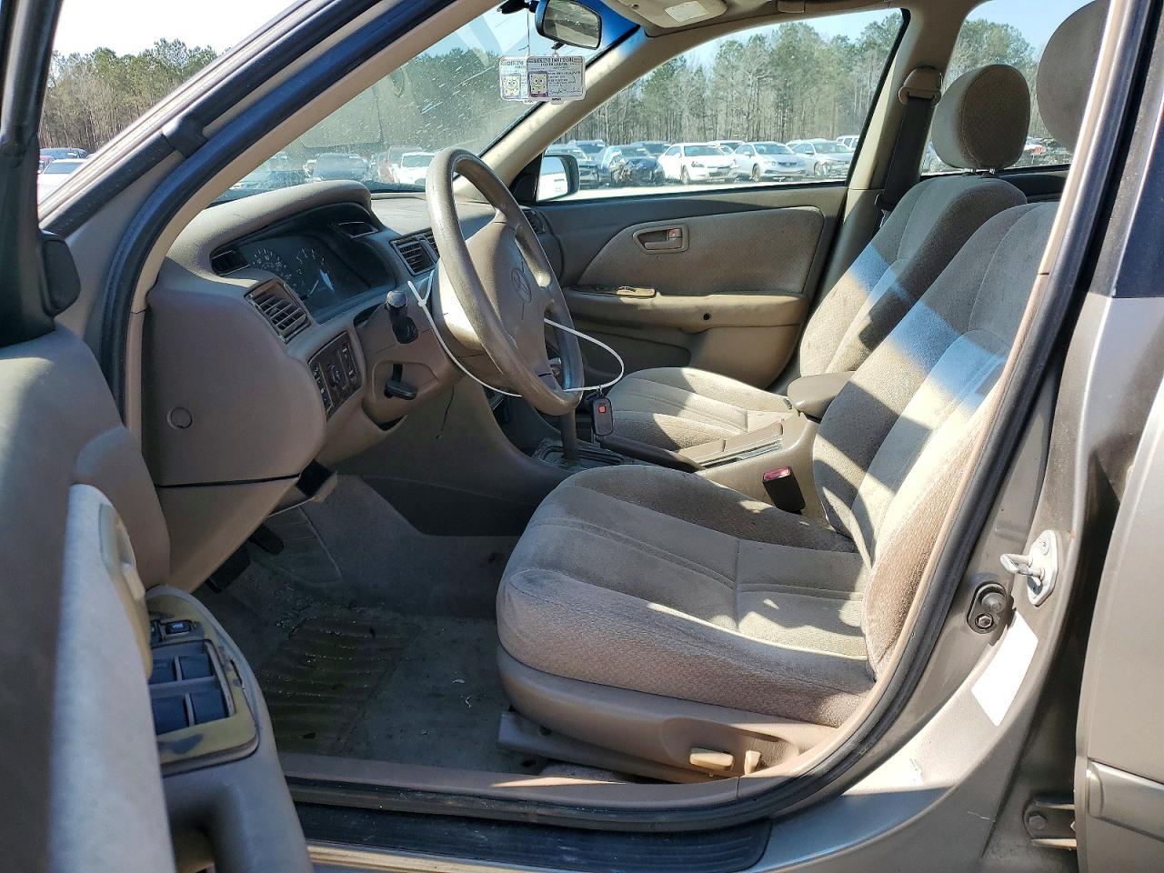 2000 TOYOTA CAMRY